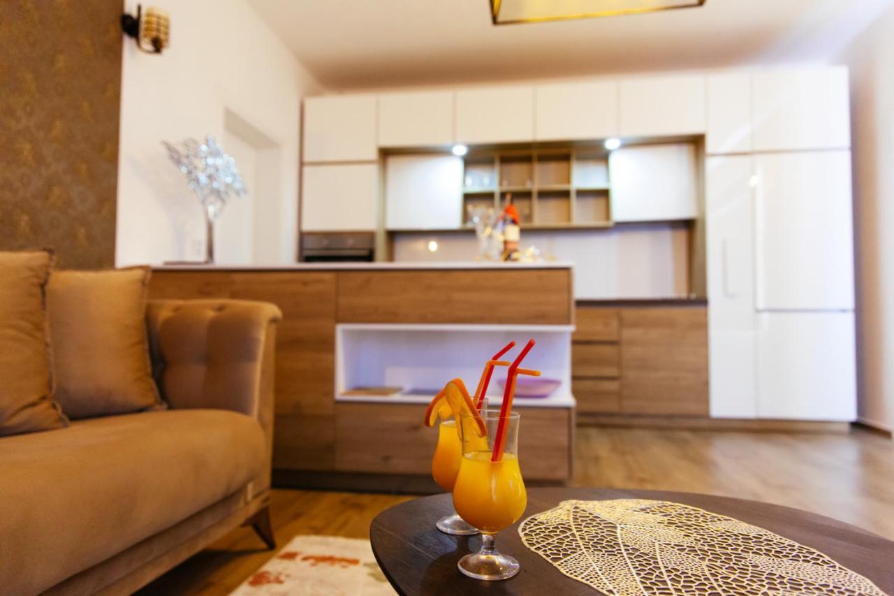 אולסינץ' Hotel Platinum מראה חיצוני תמונה